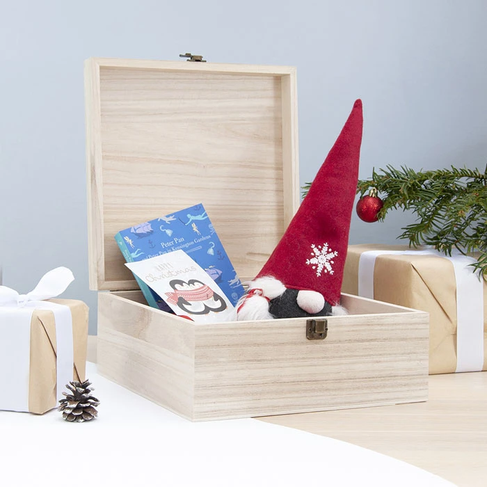Personalised Scandi Fox Large Wooden Christmas Eve BoxBG-9407 5 Personalised Scandi Fox Large Wooden Christmas Eve BoxBG-9407 - Image 3